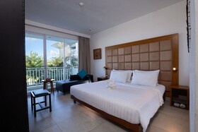 THE 1O1 Bali Fontana Seminyak