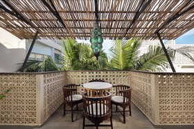 The Akmani Legian