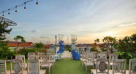 The Akmani Legian