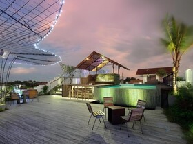 The Akmani Legian