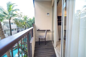 The Akmani Legian