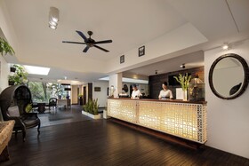 The Akmani Legian