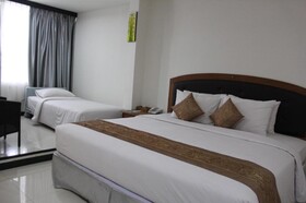 The Kanjeng Suites Kuta Galeria - Bali