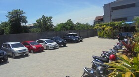 The Kanjeng Suites Kuta Galeria - Bali