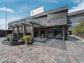 The Kanjeng Suites Kuta Galeria - Bali