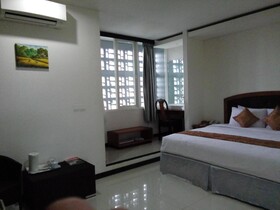 The Kanjeng Suites Kuta Galeria - Bali