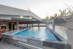 The Sunset Point Hotel