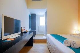 The Sunset Point Hotel