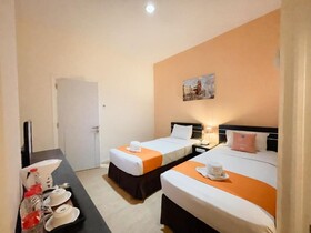 The Sunset Point Hotel