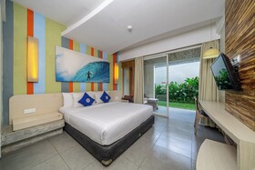 Bliss Surfer Hotel