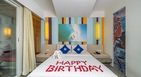 Bliss Surfer Hotel
