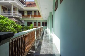 Capital O 93809 Wida Hotel