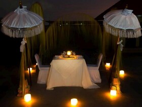 Champlung Mas Hotel