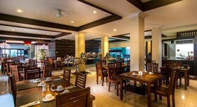 Champlung Mas Hotel