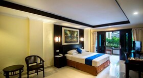 Champlung Mas Hotel
