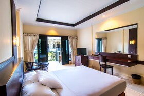Champlung Mas Hotel