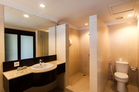 Champlung Mas Hotel