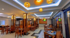 Champlung Mas Hotel