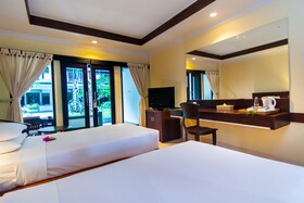 Champlung Mas Hotel