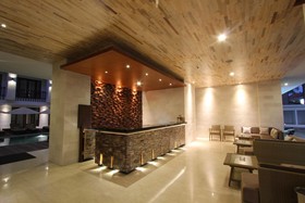 Grand La Walon Hotel