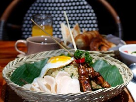 GrandMas Plus Hotel Legian