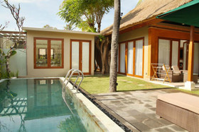 Legian Beach Hotel