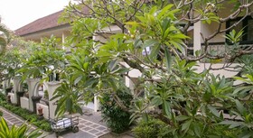 Legian Paradiso Hotel