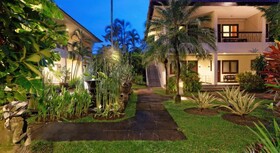 Legian Paradiso Hotel