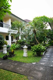 Legian Paradiso Hotel