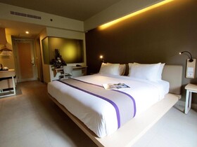 SEVN Legian Hotel