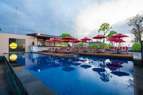 SEVN Legian Hotel
