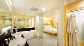 SEVN Legian Hotel