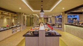 SEVN Legian Hotel