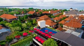 SEVN Legian Hotel