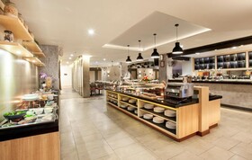 SEVN Legian Hotel