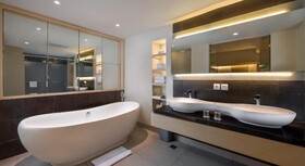SEVN Legian Hotel