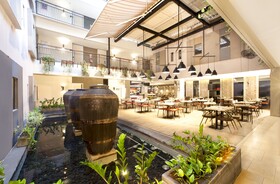 SEVN Legian Hotel