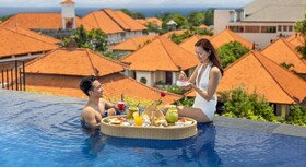 SEVN Legian Hotel
