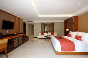 The Bandha Hotel & Suites