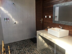 Island Garden Huts Lembongan