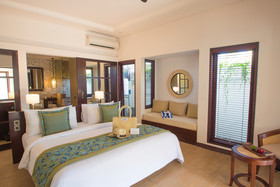 Lembongan Beach Club & Resort