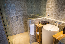 Lembongan Beach Club & Resort