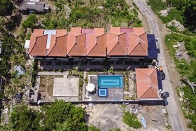 Lembongan Cempaka Villa & Restaurant