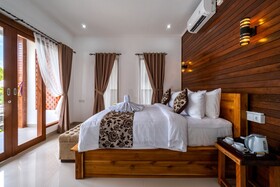 Lembongan Cempaka Villa & Restaurant