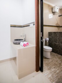 Lembongan Cempaka Villa & Restaurant