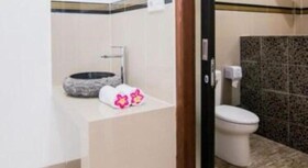 Lembongan Cempaka Villa & Restaurant