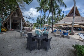 Le Nusa Beach Club