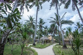 Le Nusa Beach Club