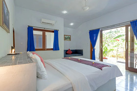 Naradas Mushroom Beach