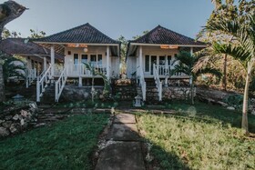 Paluh Beach Huts